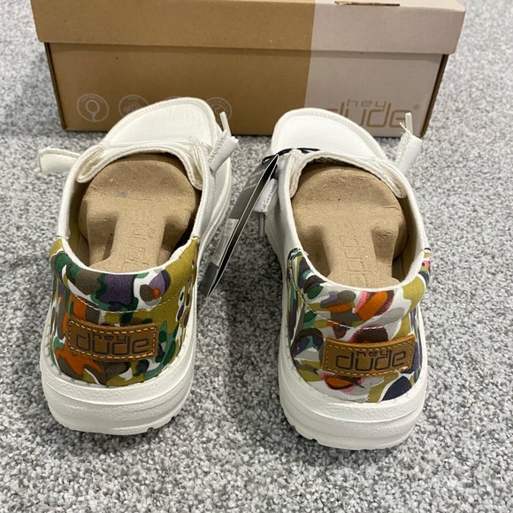 COPY - HEY DUDE Wendy Funk Cambray White - Picture 10 of 10